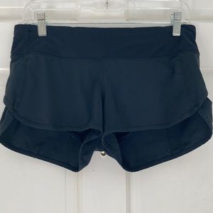 Lululemon Black Speed Up Low-Rise Lined Short 2.5"